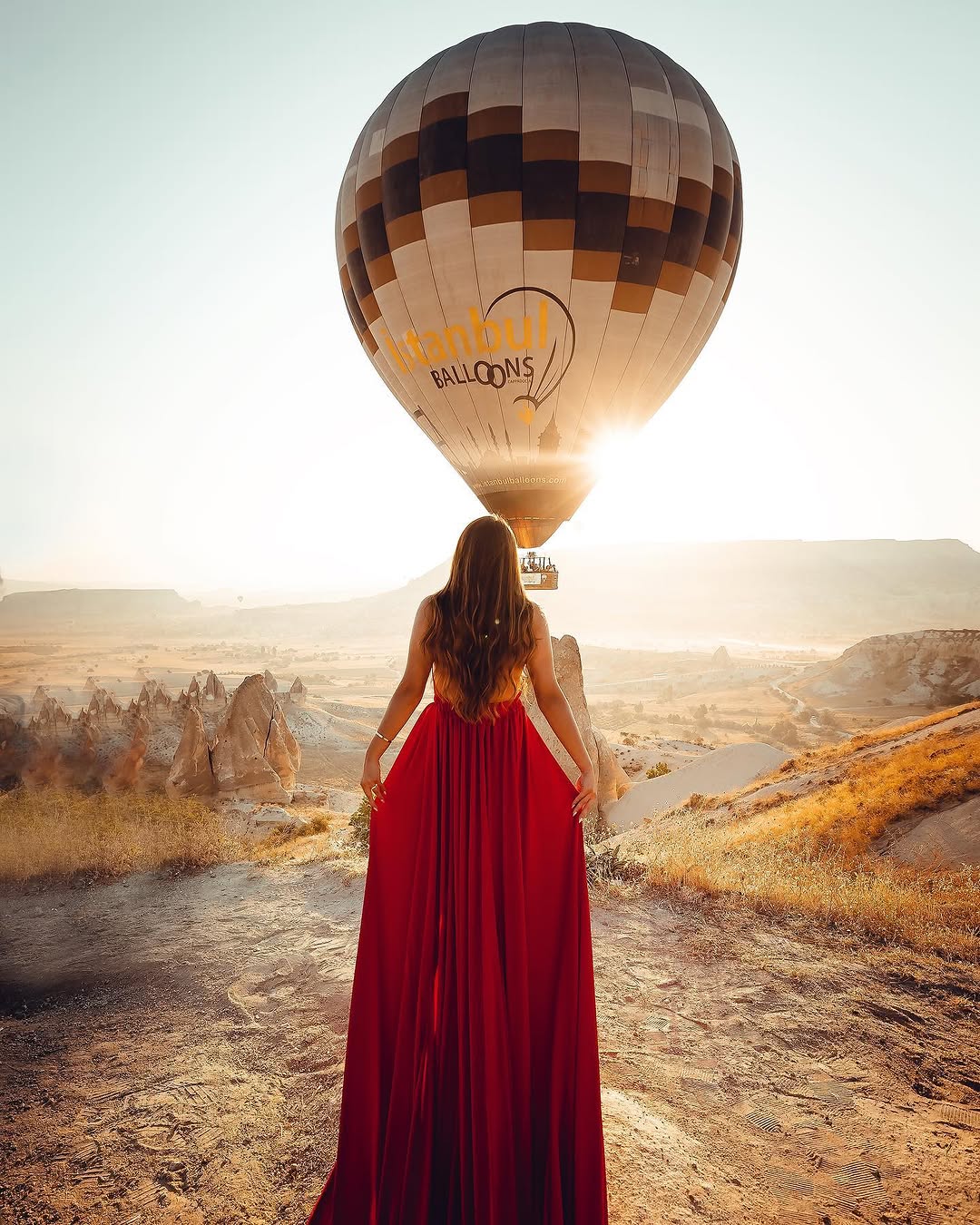 İSTANBUL BALLOONS . ☀️🎈✨ 

#cappadocia #cappadociaturkey #ürgüp #göreme #hotairballoon #cappadocia_photo #cappadociaballoons #sky #travel #traveling #kapadokya #likeforlikes #liketime #like4likes #likeforfollow